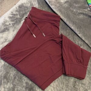 Women’s Burgundy Jogger Pants